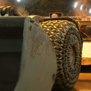 23.5-25 Wheel Loader Protector Chain for Underground Iron Ore Mine